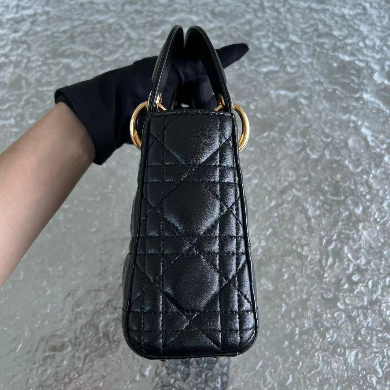 *Adjustable Strap* Lady Mini Cannage Lambskin Black Golden Hardware