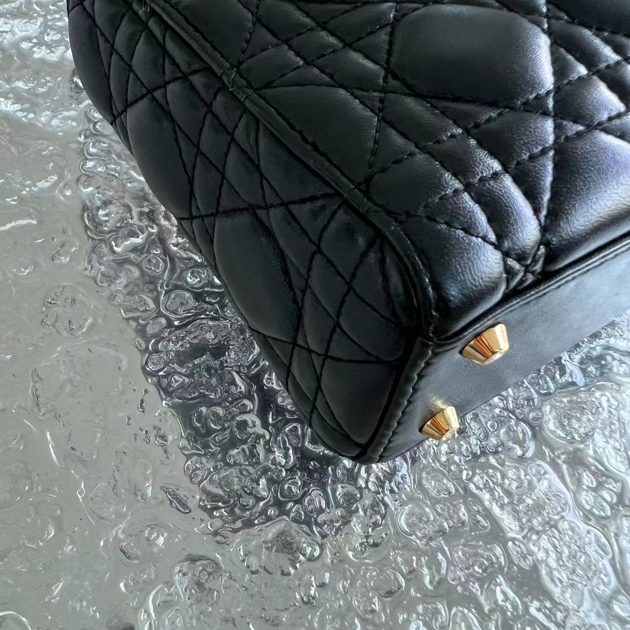 *Adjustable Strap* Lady Mini Cannage Lambskin Black Golden Hardware