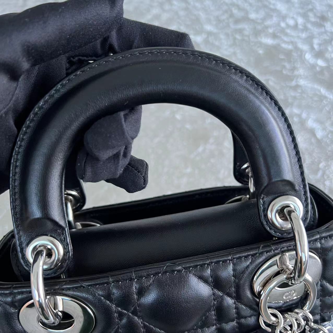 *Adjustable Strap* Lady Mini Cannage Lambskin Black Silver Hardware