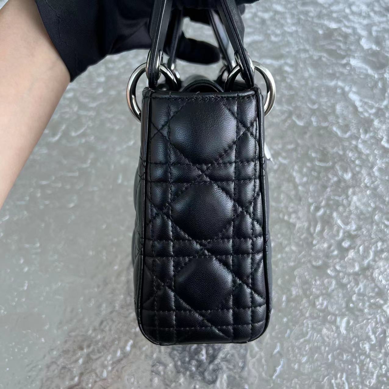 *Adjustable Strap* Lady Mini Cannage Lambskin Black Silver Hardware