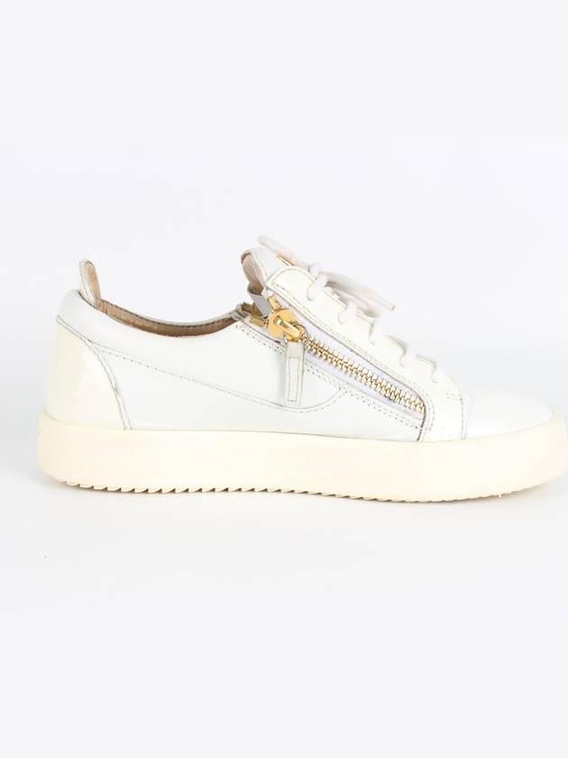 Luxury Balenciaga  Giuseppe Zanotti sneakers 39 260