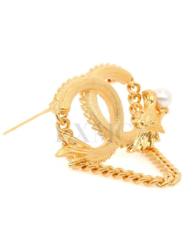 Dragon Brooch LUNAR NEW YEAR CC Logo Chanel