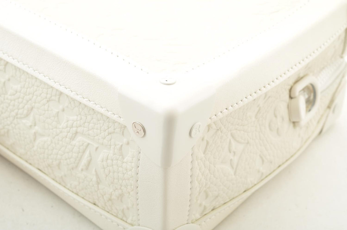 LOUIS VUITTON Virgil Abloh Shoulder Bag Soft Trunk Box White M53254 Auth ak104A