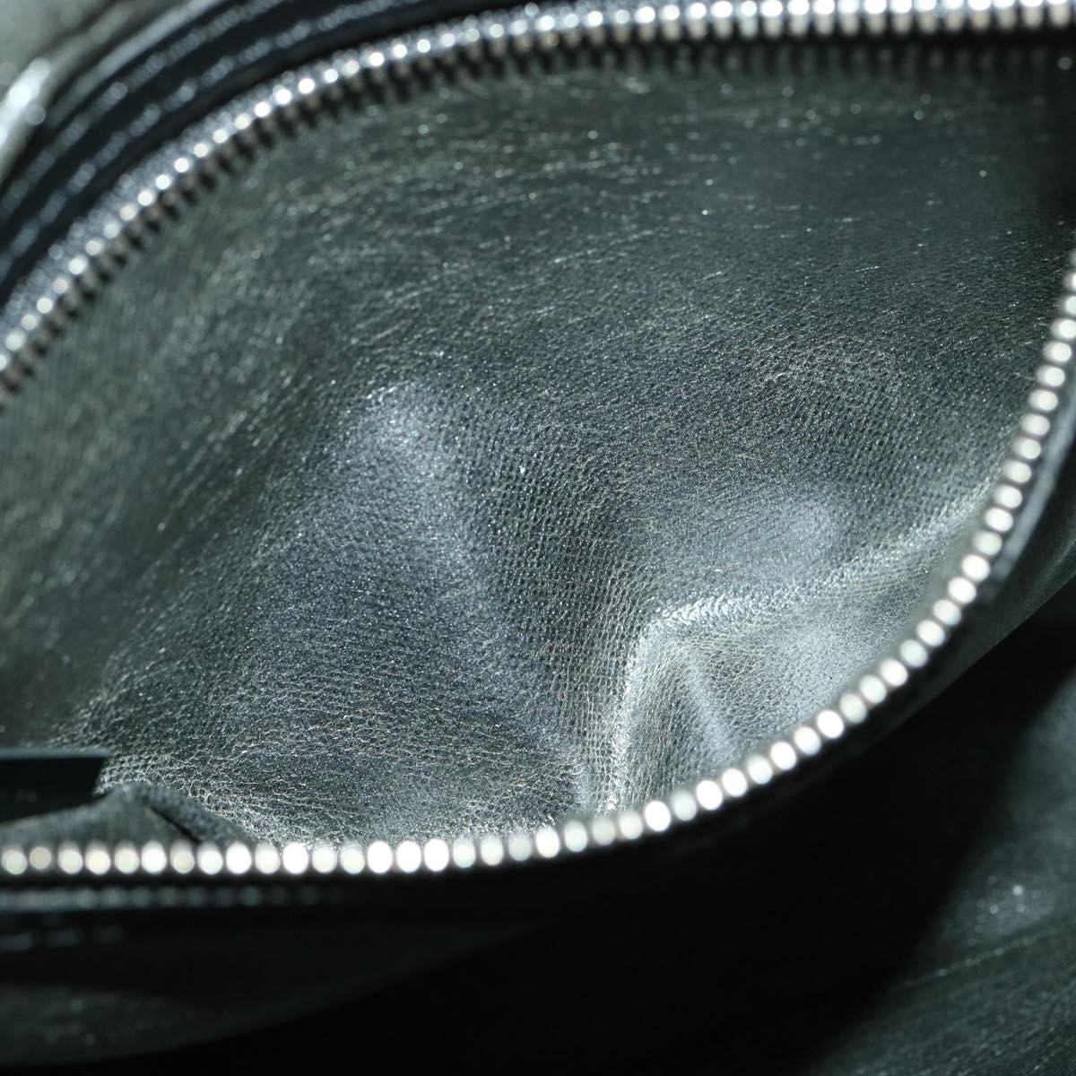 LOUIS VUITTON Taiga Parana Clutch Bag Epicea M30754 LV Auth am3309