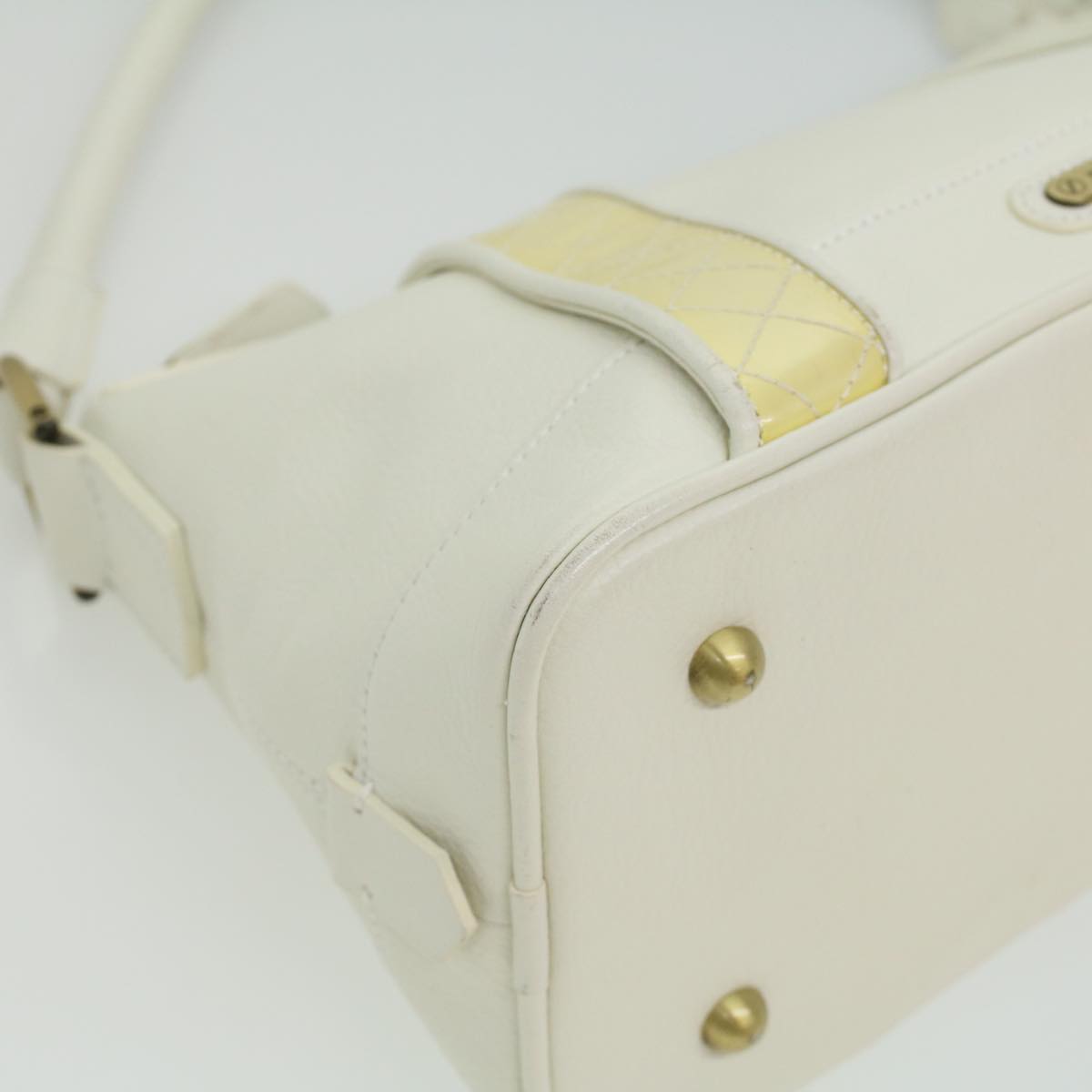 BURBERRY Shoulder Bag Leather White Auth am3357