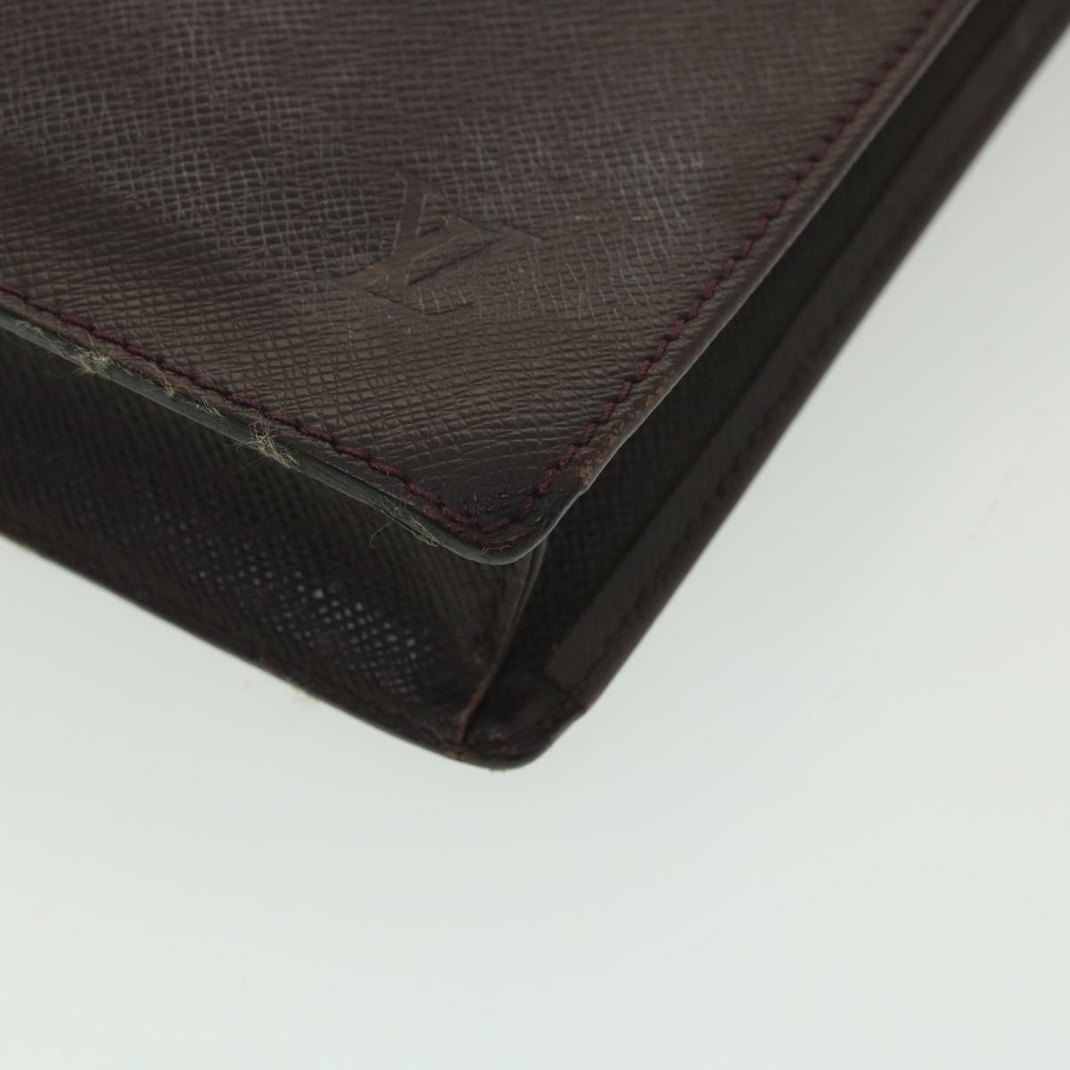 LOUIS VUITTON Taiga Serviette Kourad Business Bag Acajou M30076 LV Auth am3923