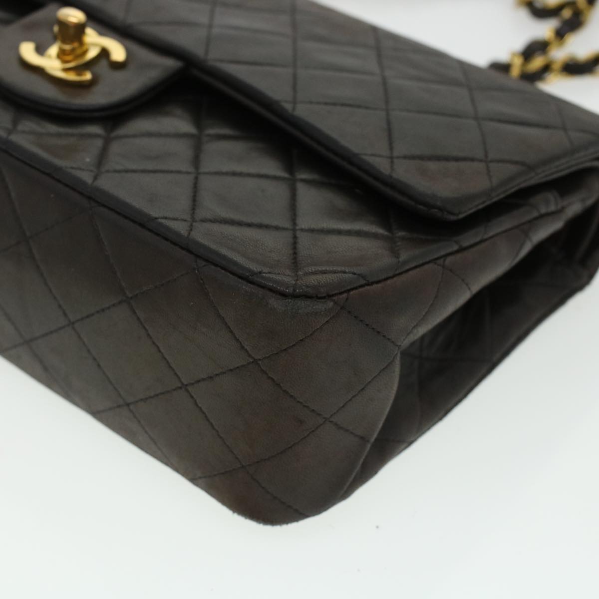 Top Quality Chanel Matelasse Turn Lock Chain Shoulder Bag Lamb Skin Black CC Auth am4540