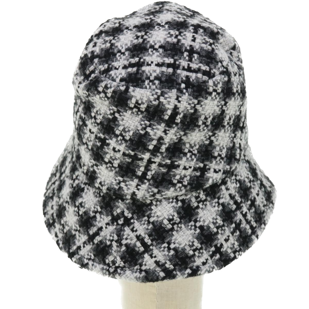 Top Quality Chanel COCO Mark Hat Wool S White Black CC Auth am4943
