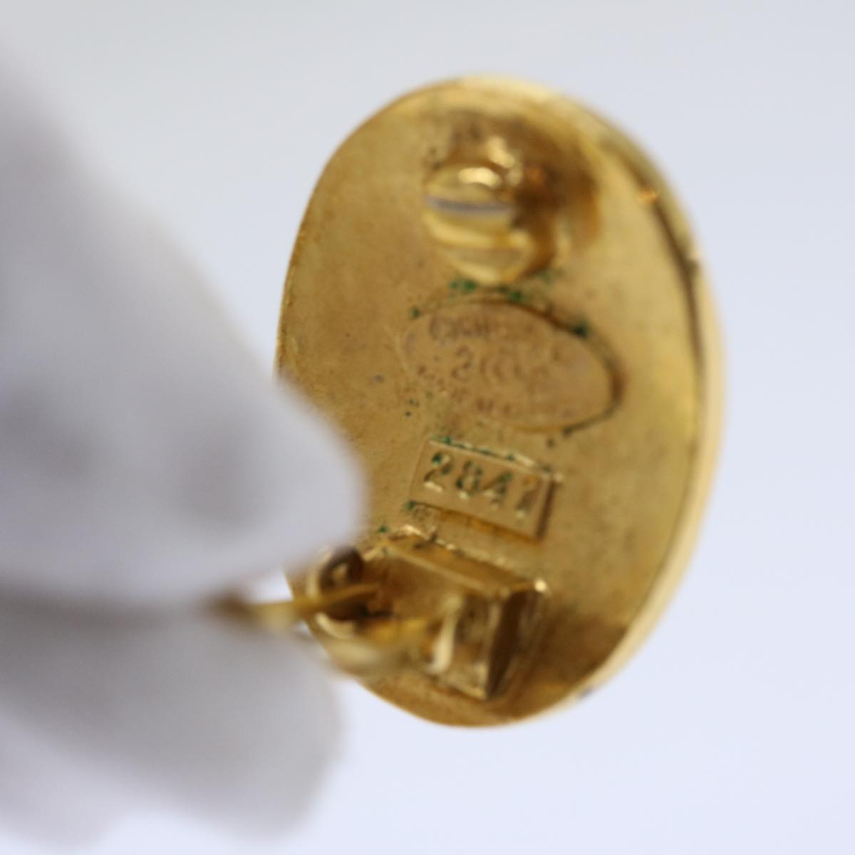 Top Quality Chanel Earring Gold CC Auth am5967