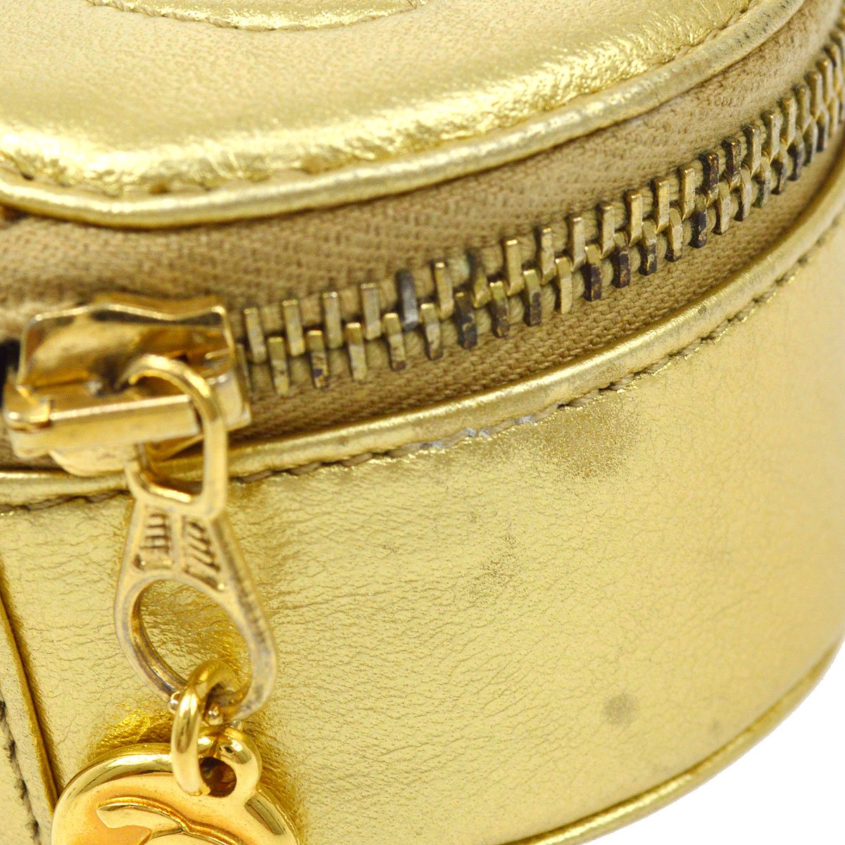 CHANEL 1994-1996 Timeless Jewelry Case Gold Lambskin 05991