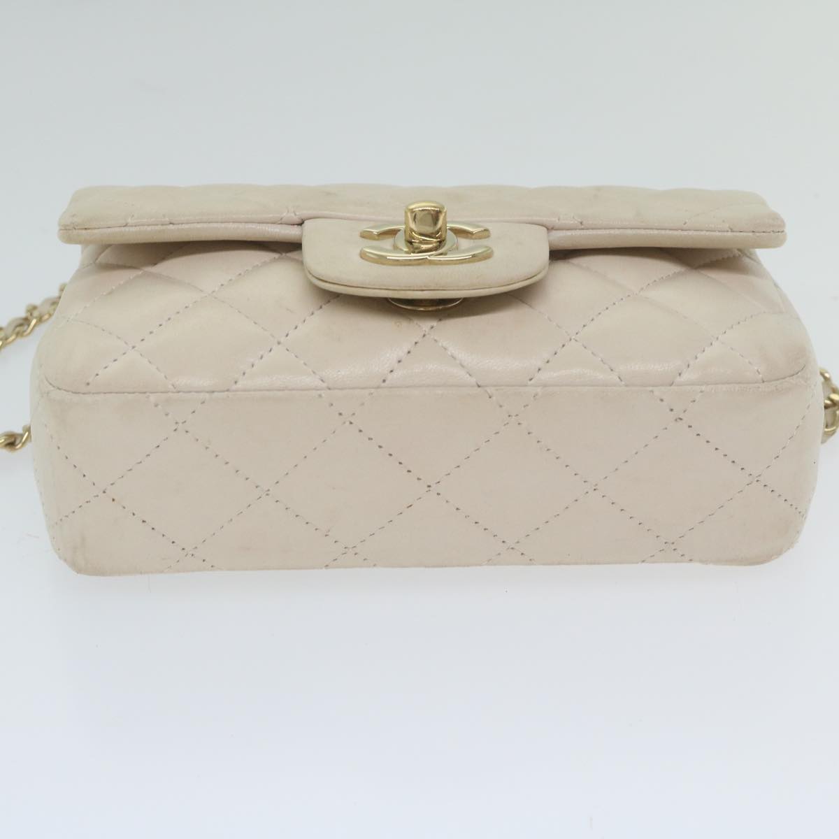 CHANEL Mini Matelasse Turn Lock Shoulder Bag Lamb Skin Beige CC Auth ar10895A