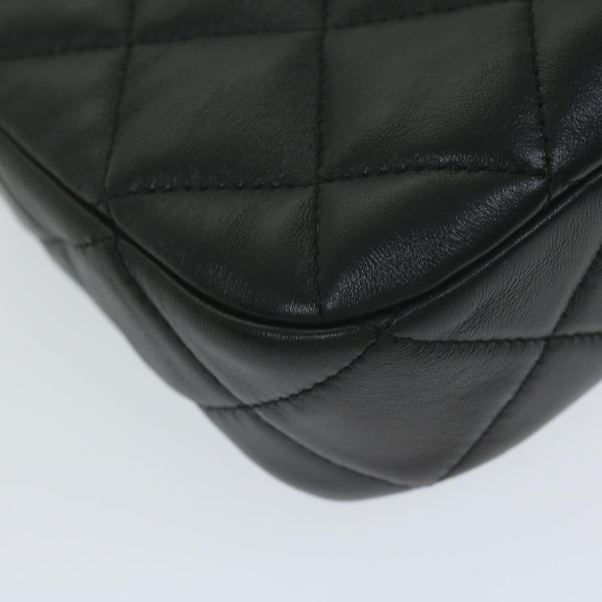 Top Quality Chanel Matelasse Turn Lock Chain Shoulder Bag Lamb Skin Black CC Auth ar11105A