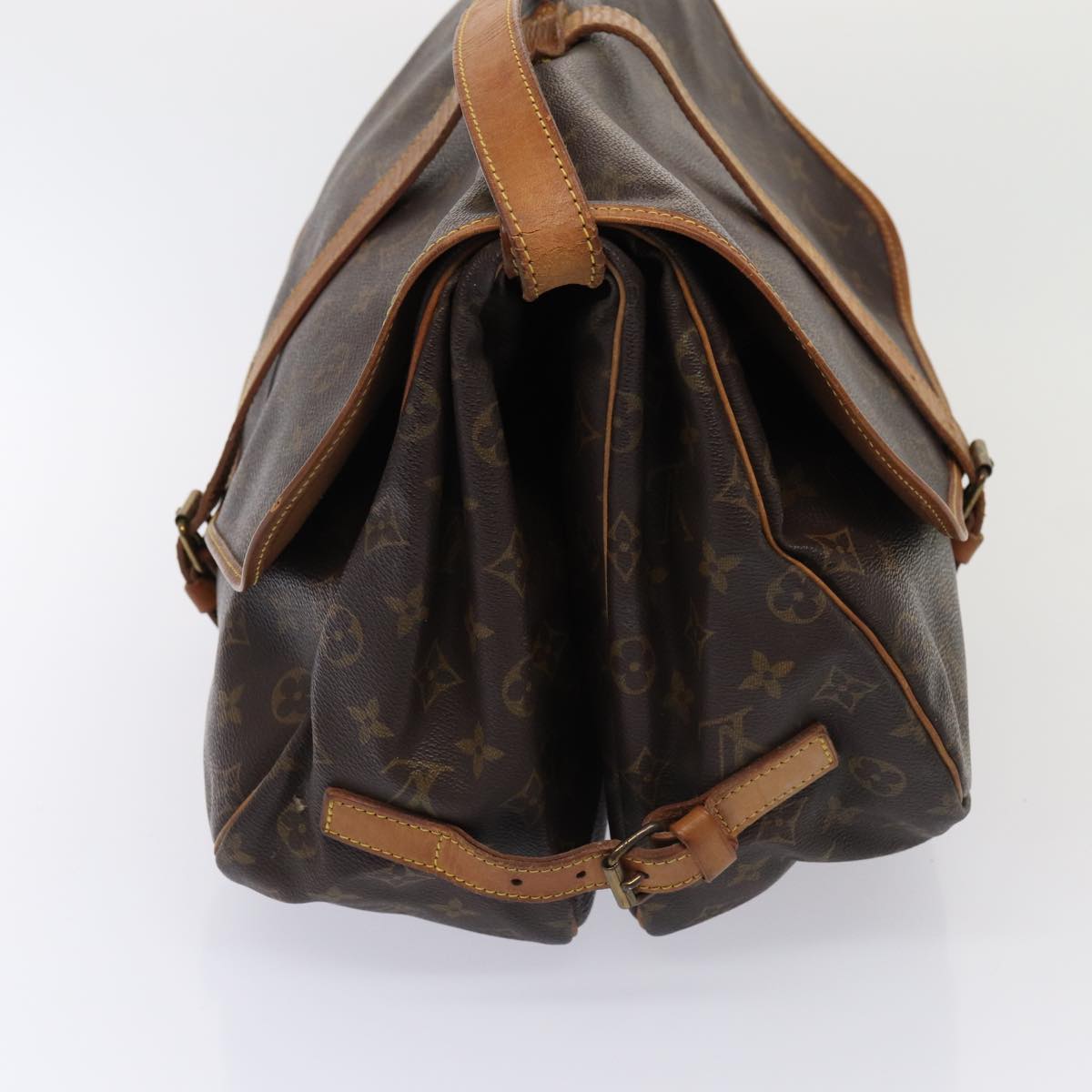 LOUIS VUITTON Monogram Saumur 35 Shoulder Bag M42254 LV Auth ar12467