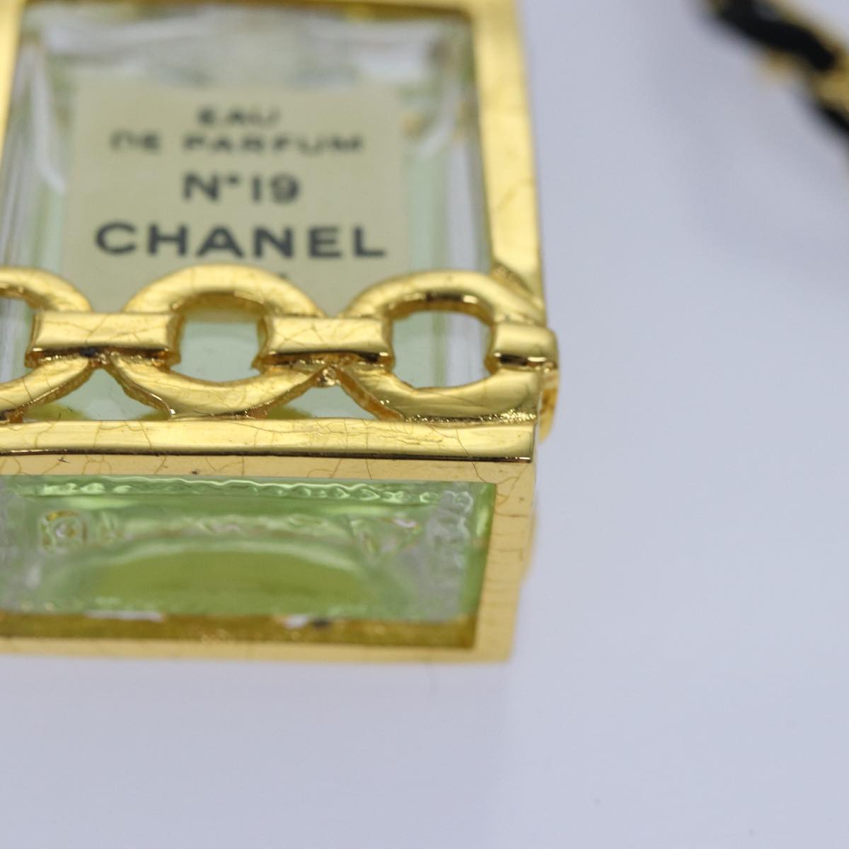 Top Quality Chanel Perfume NÔøΩ‚Äπ19 Necklace metal Gold Black CC Auth ar12469