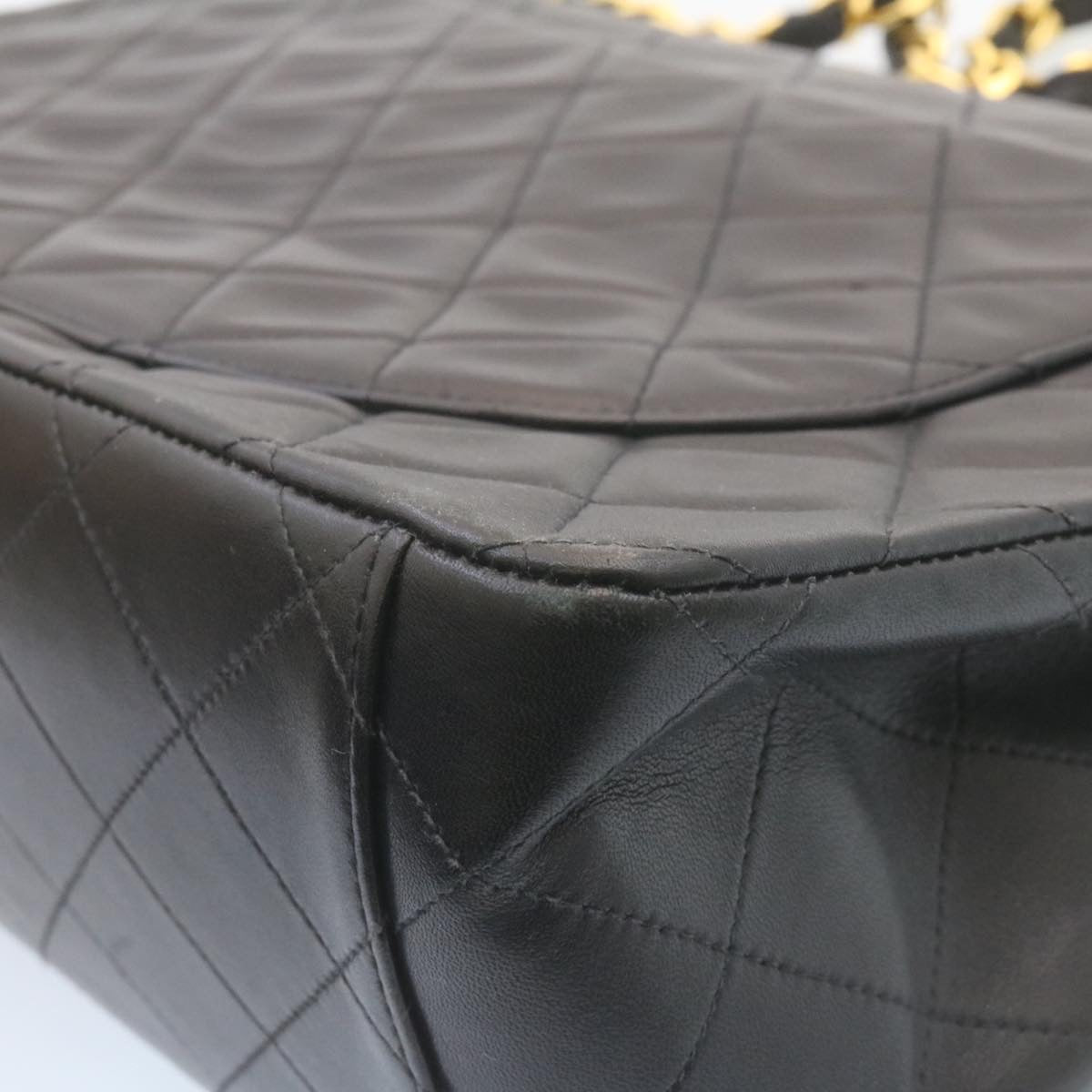 Top Quality Chanel Deca Matelasse Turn Lock Chain Shoulder Bag Lamb Skin Black CC ar5950A
