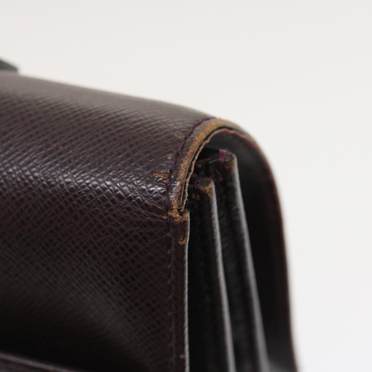 LOUIS VUITTON Taiga Serviette Moskova Business Bag Acajou M30036 LV Auth ar6874