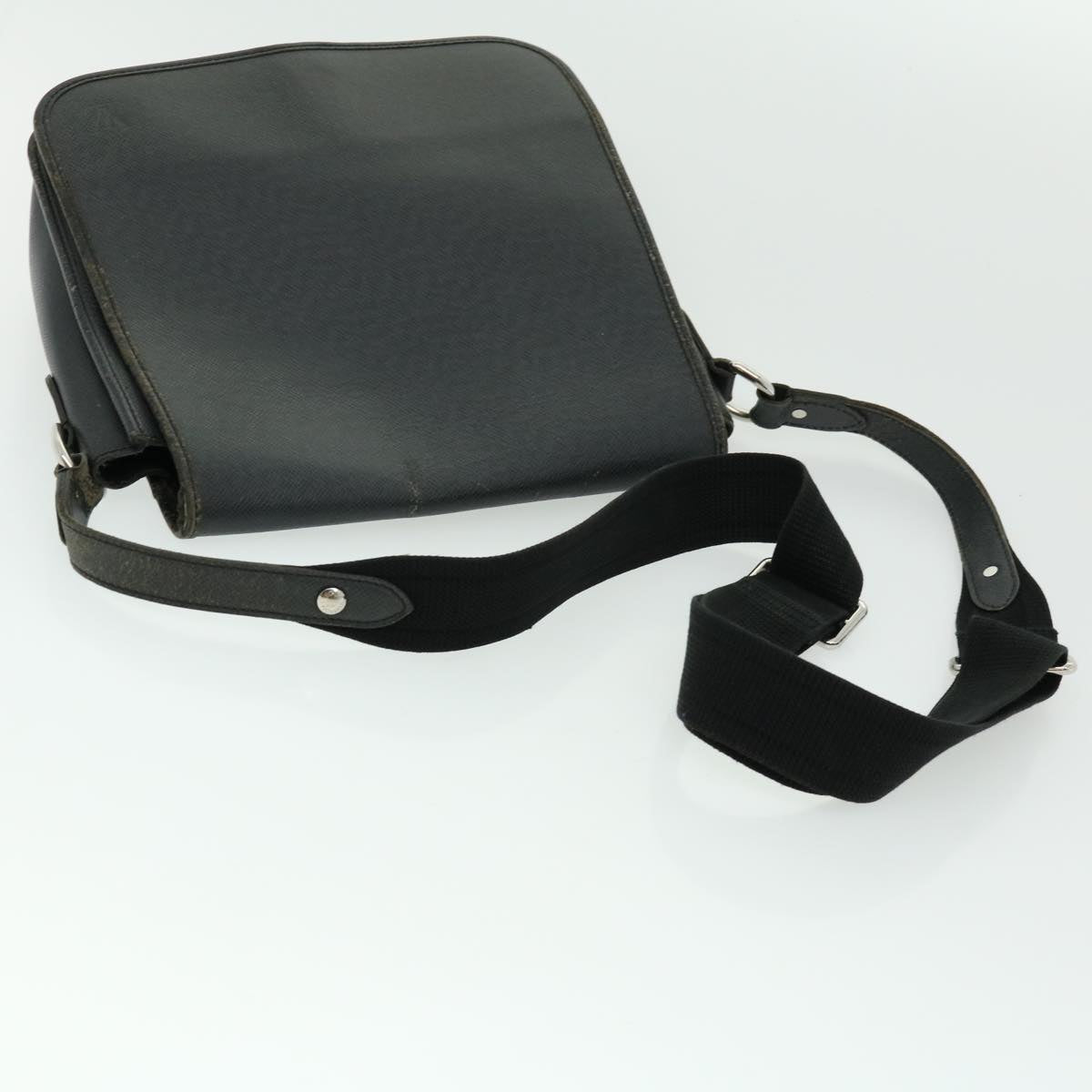 LOUIS VUITTON Taiga Andrei Shoulder Bag Ardoise M32482 LV Auth ar7219