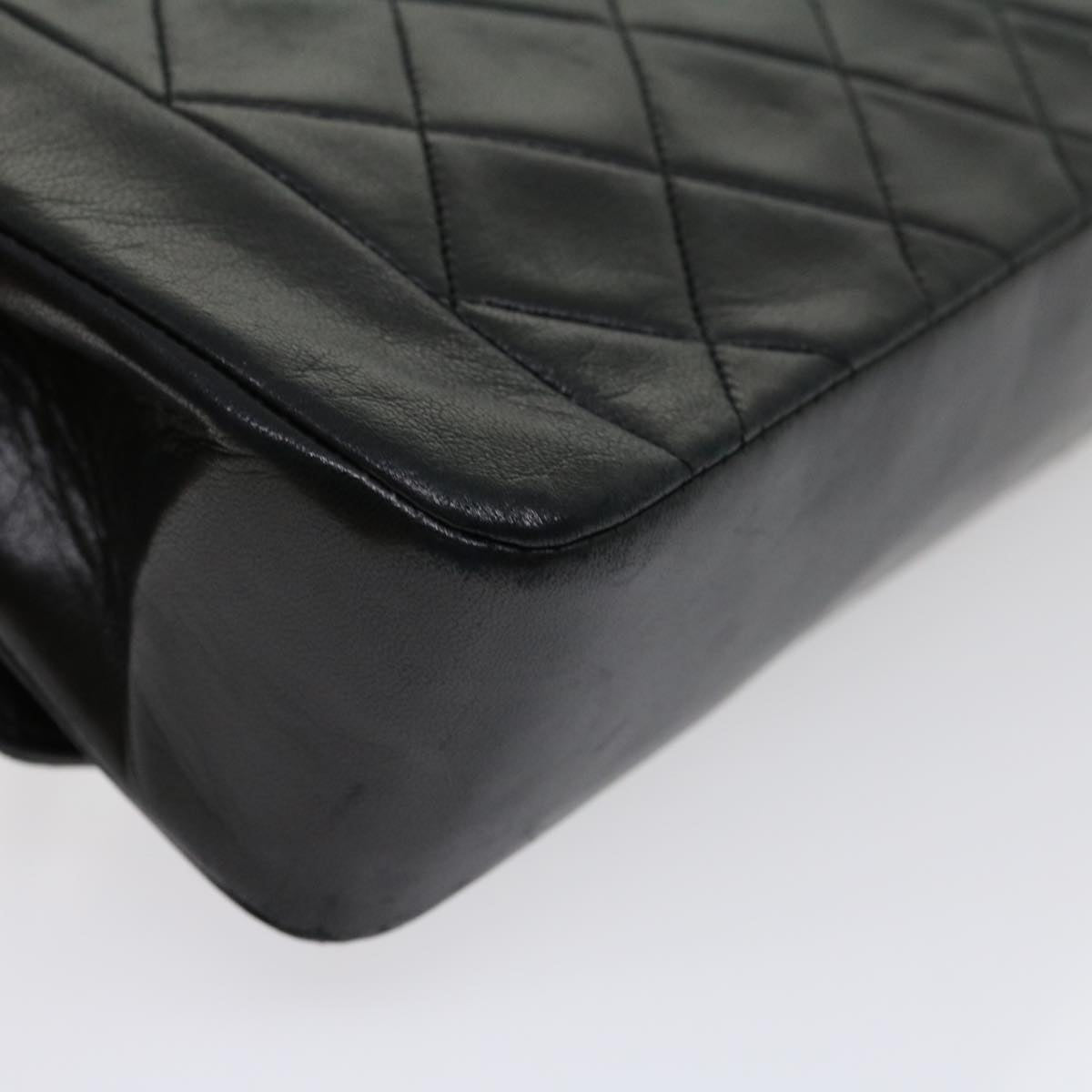 Top Quality Chanel Matelasse Diana Turn Lock Chain Shoulder Bag Lamb Skin Black Auth ar7368A