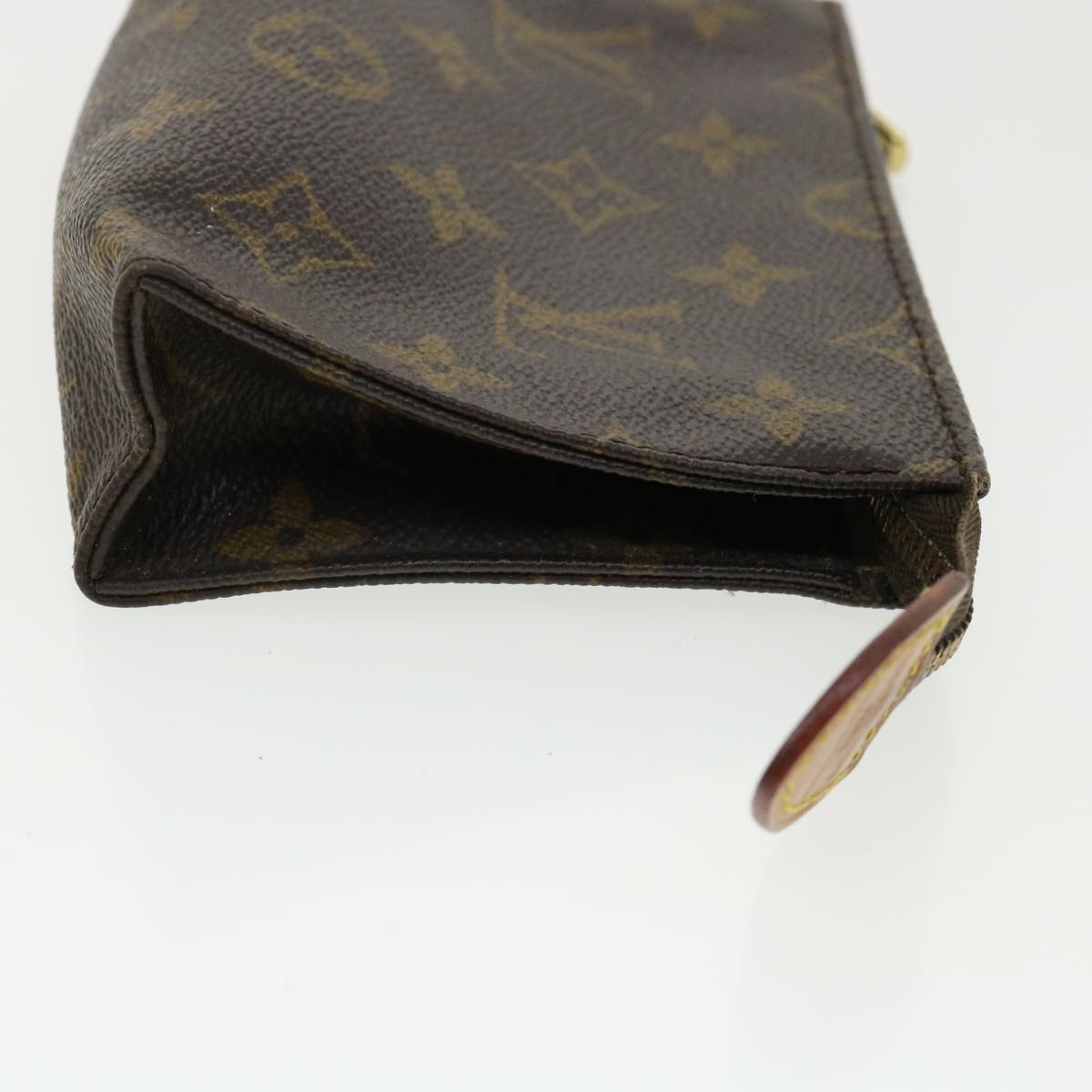 LOUIS VUITTON Monogram Poche Toilette 15 Pouch M47546 LV Auth ar7779B