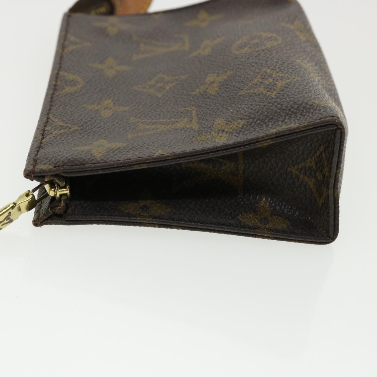 LOUIS VUITTON Monogram Poche Toilette 15 Pouch M47546 LV Auth ar7779B