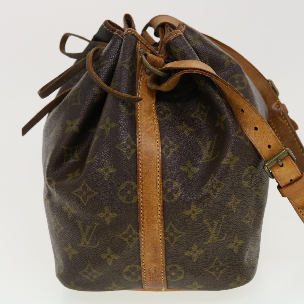 LOUIS VUITTON Monogram Petit Noe Shoulder Bag M42226 LV  ar9355B