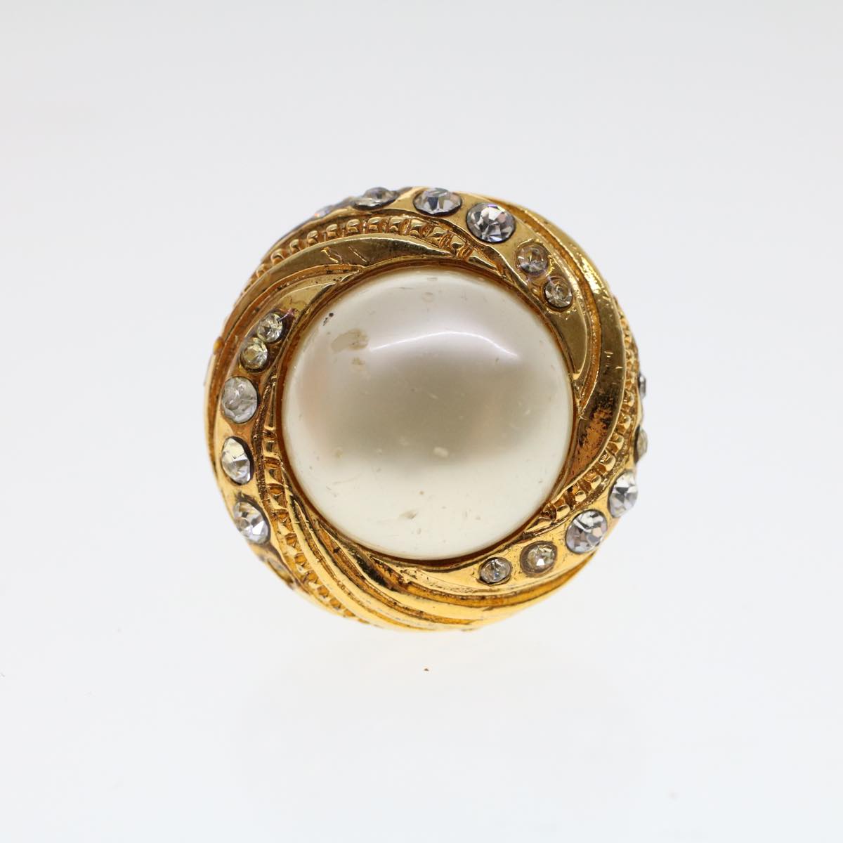 Top Quality Chanel Earring Gold Tone CC Auth ar9890B