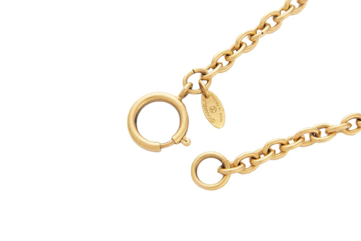 Chanel Vintage Round CC Medium Pendant Necklace