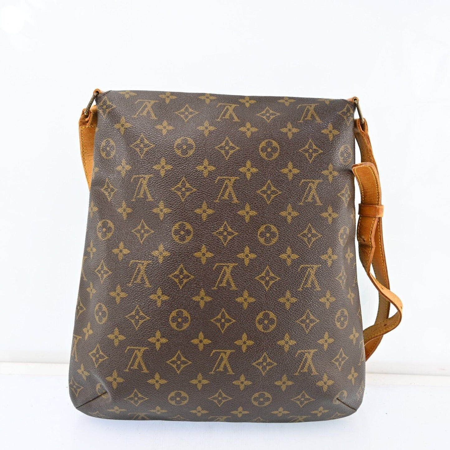 Louis Vuitton Musette Shoulder Bag
