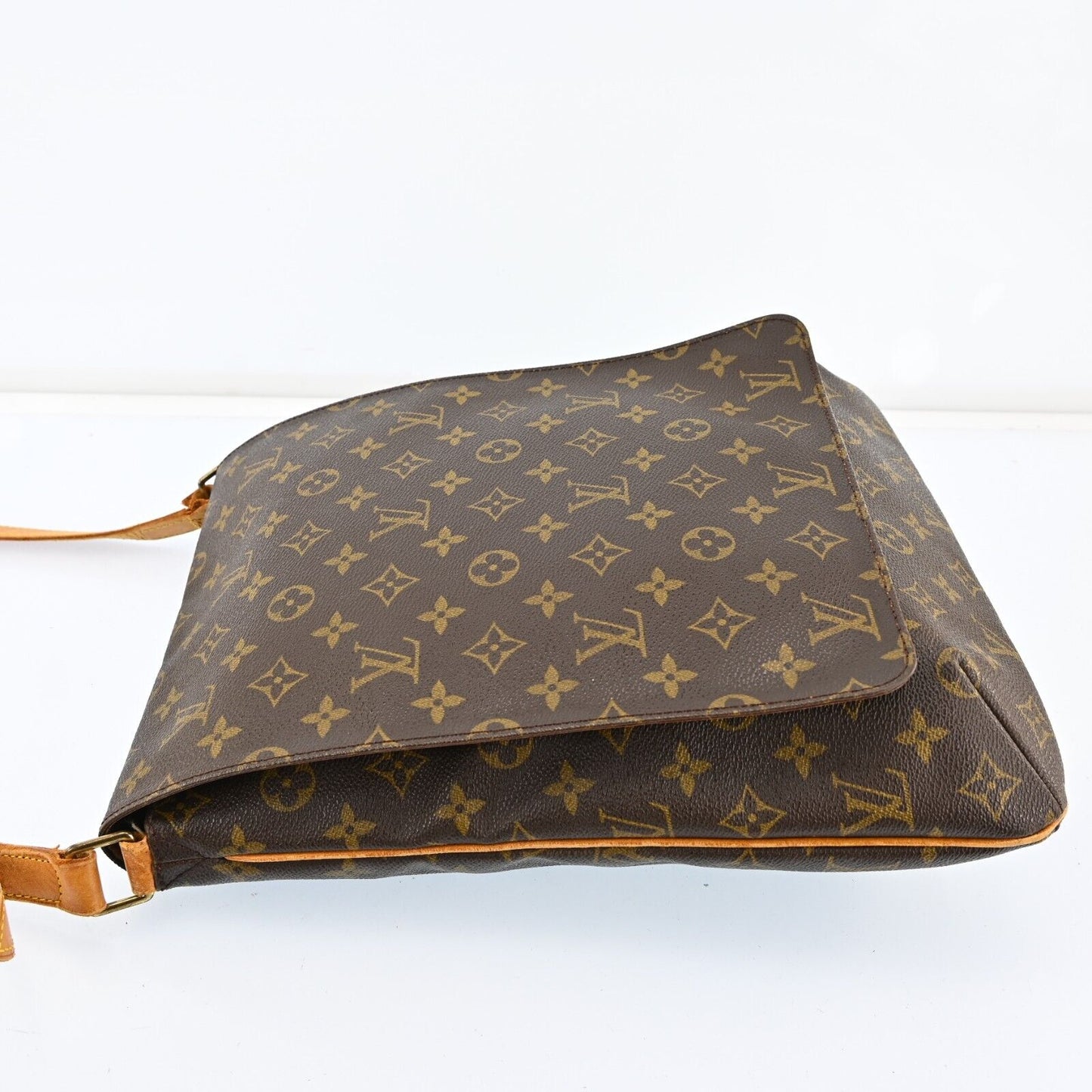 Louis Vuitton Musette Shoulder Bag