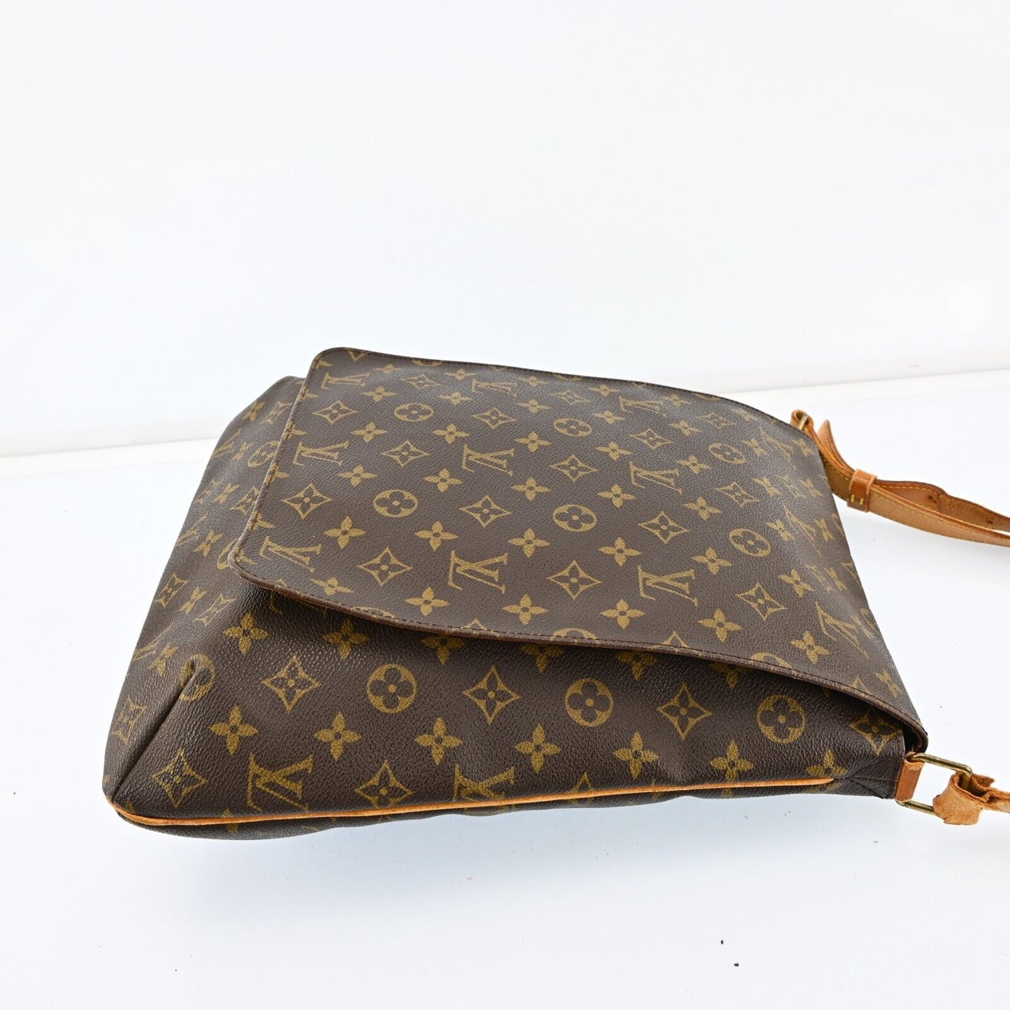 Louis Vuitton Musette Shoulder Bag