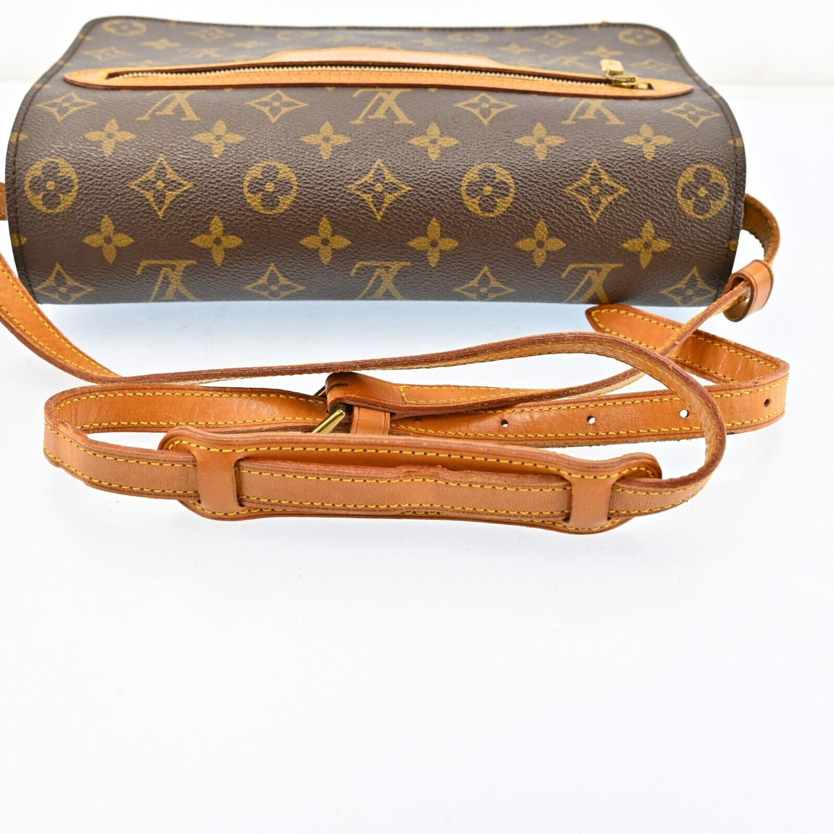 Louis Vuitton Saint Germain 24