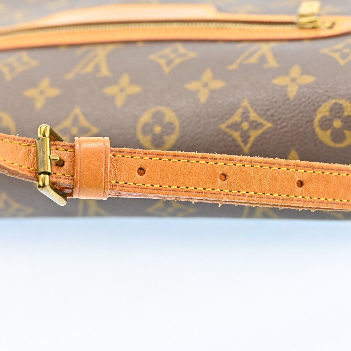 Louis Vuitton Saint Germain 24
