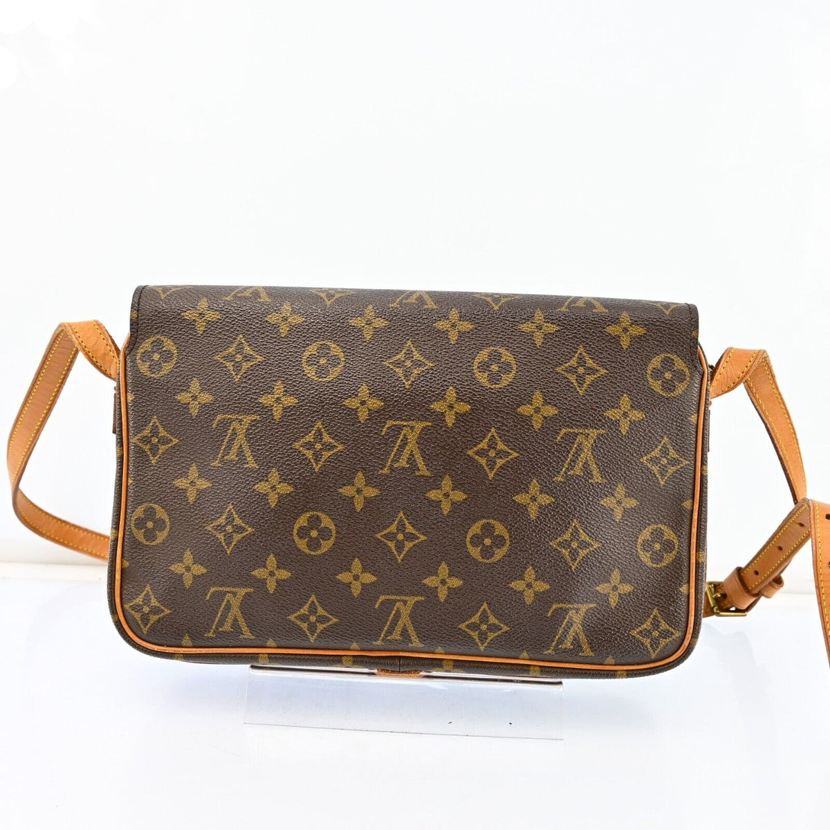 Louis Vuitton Saint Germain 24