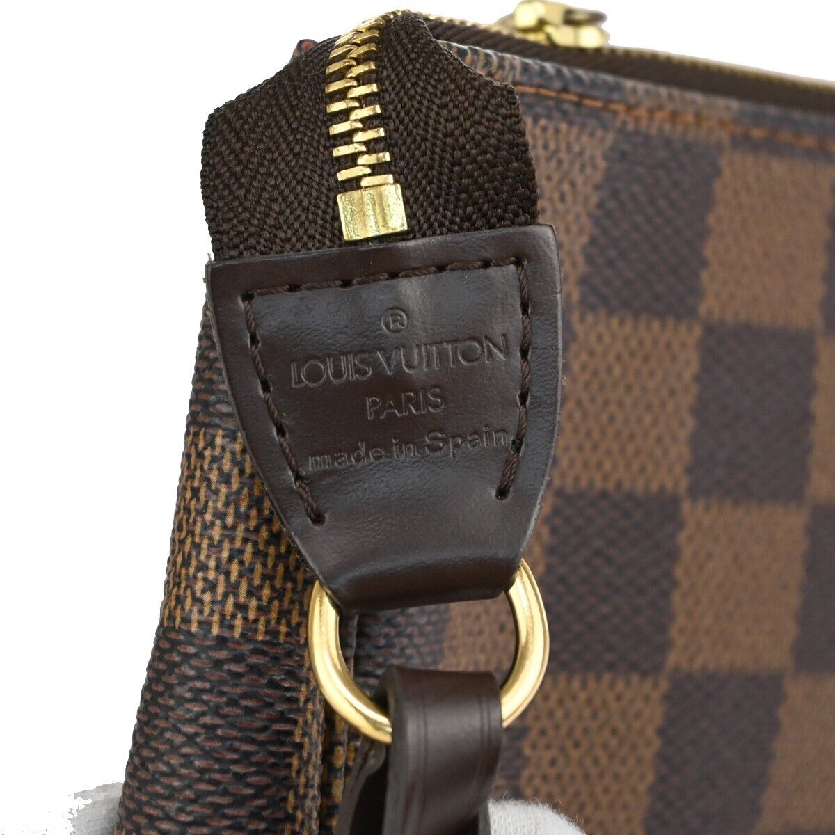 Louis Vuitton Pochette Accessoires Hand