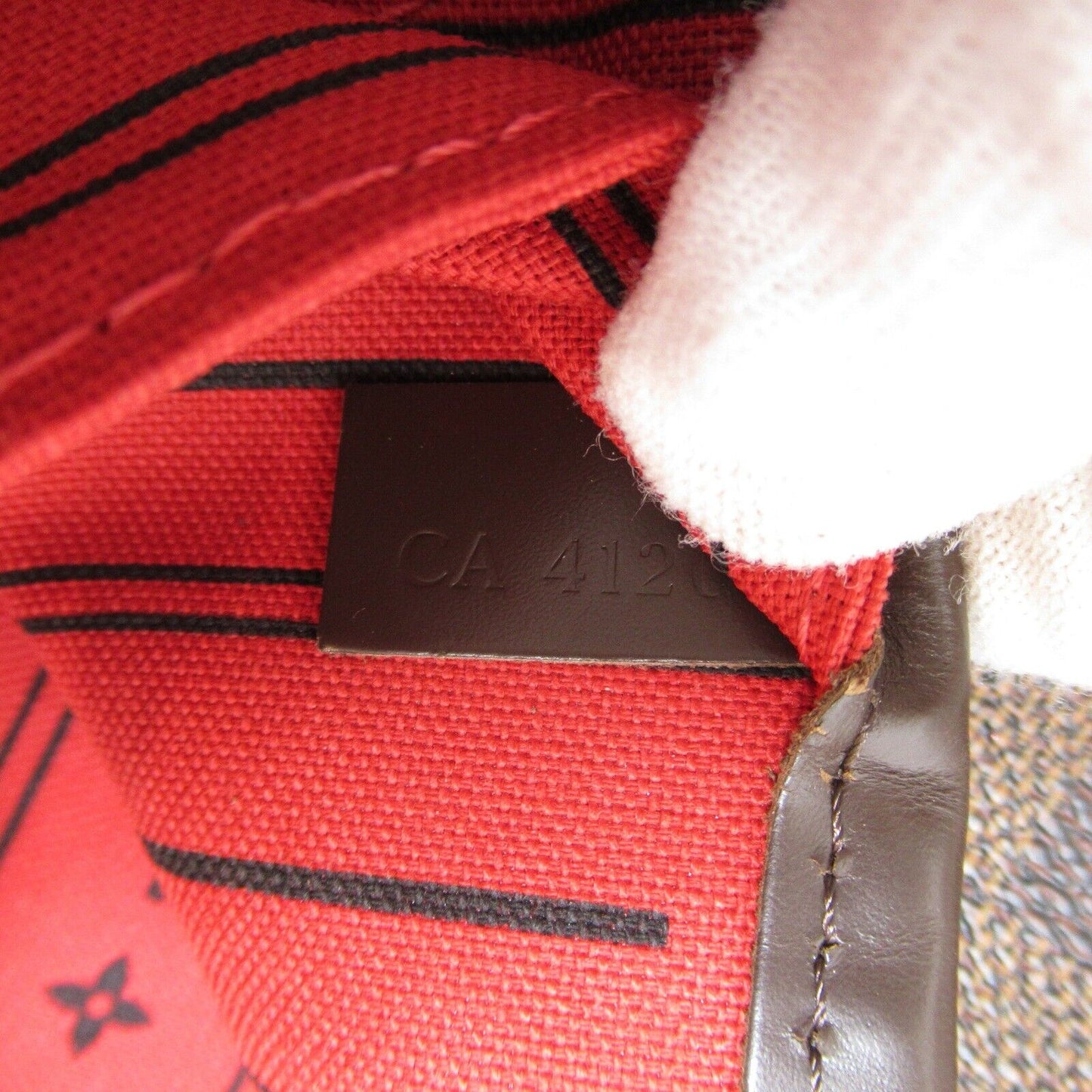 Louis Vuitton Neverfull Mm Shoulder Tote