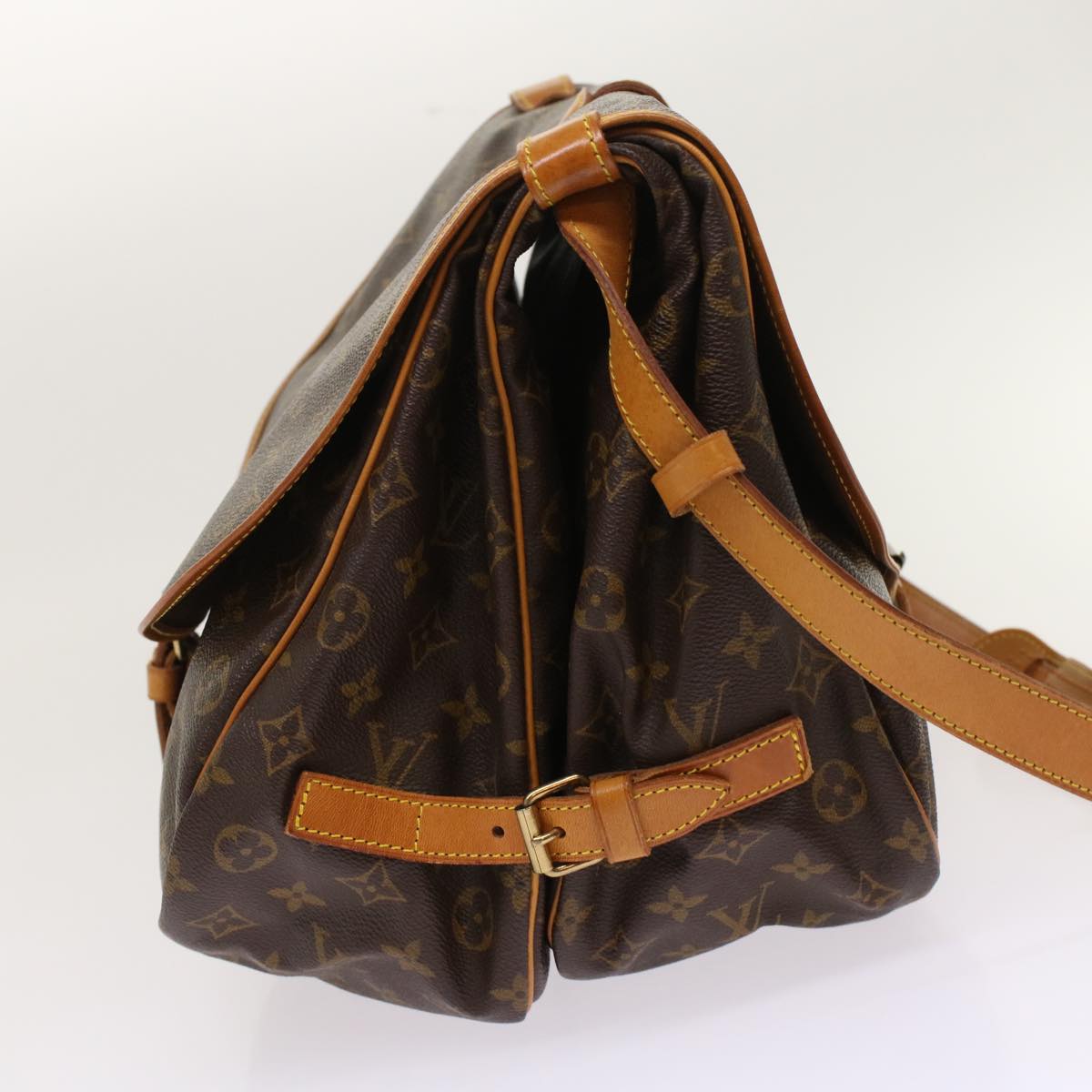 Louis Vuitton Saumur 35 Shoulder Bag Lv