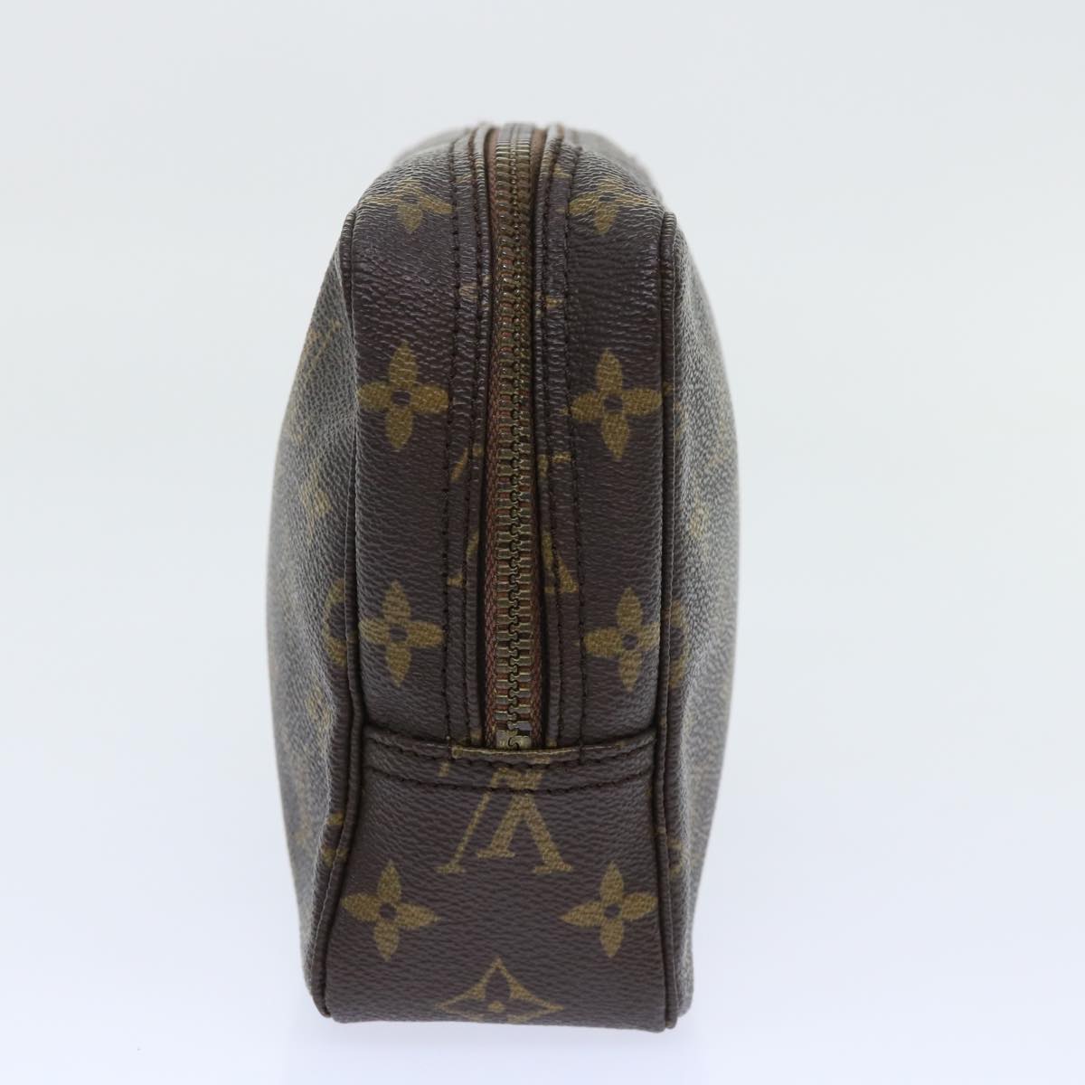 Louis Vuitton Trousse Toilette 23 Clutch