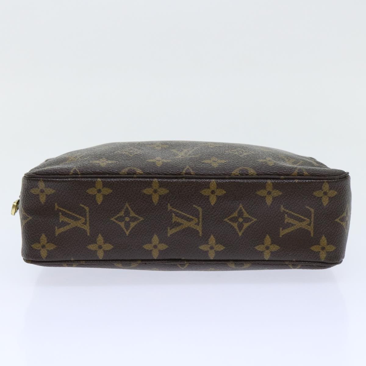 Louis Vuitton Trousse Toilette 23 Clutch