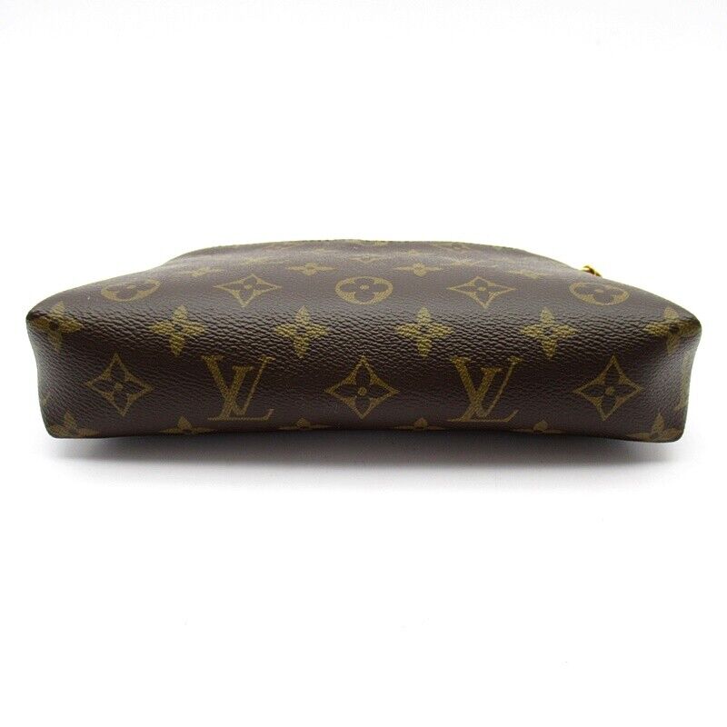 Louis Vuitton Pallas Clutch