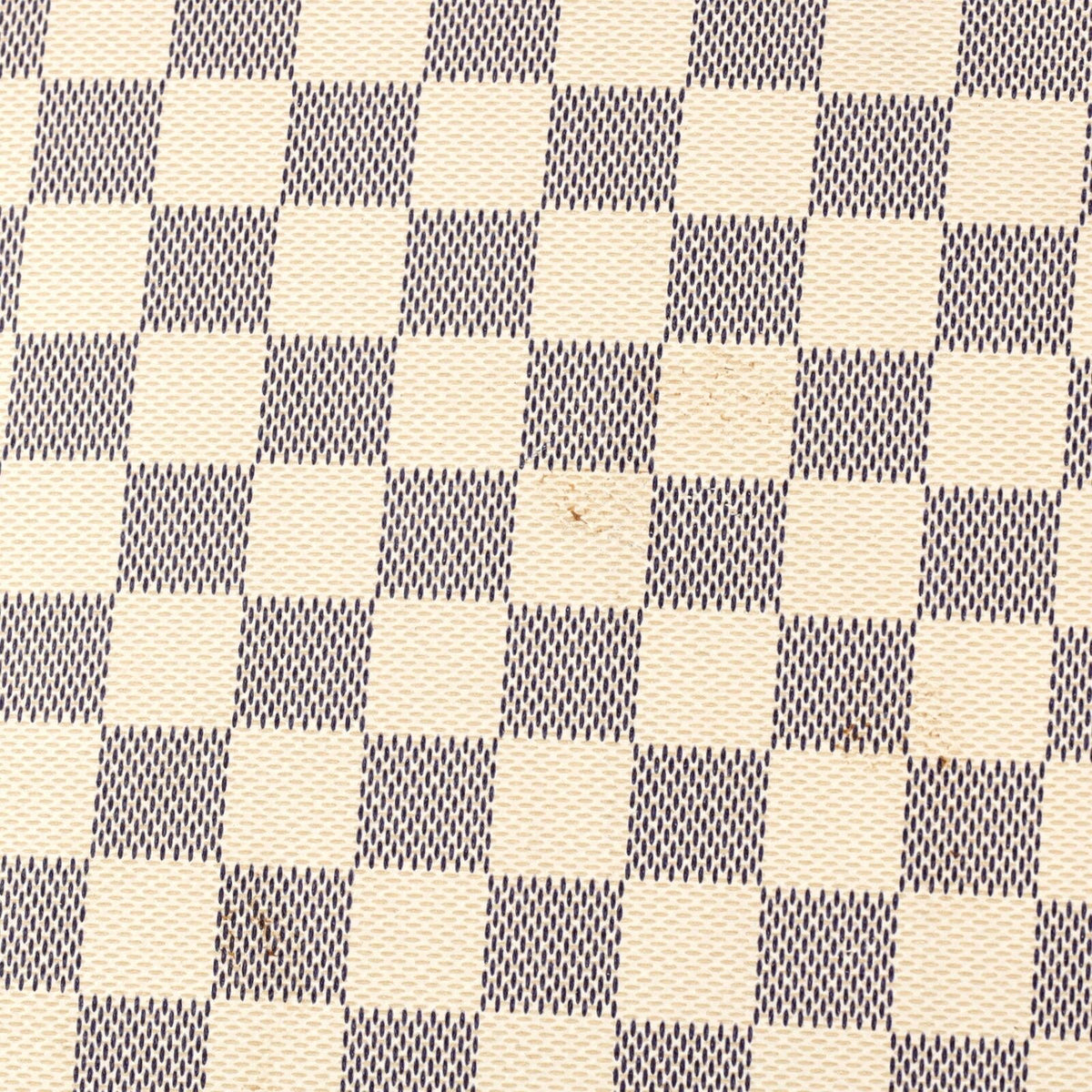 Louis Vuitton Saleya Handbag Damier Gm