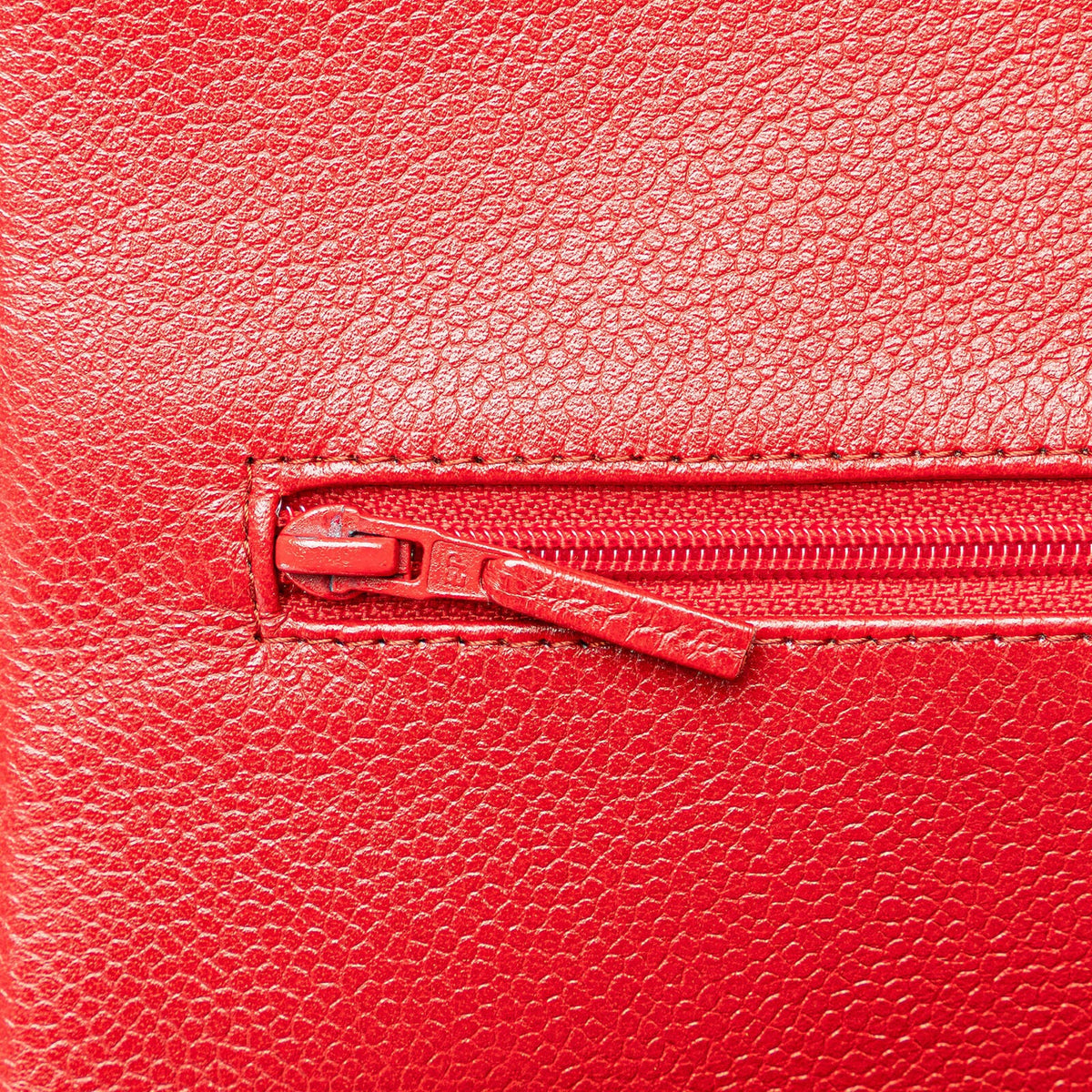 Chanel Maxi Classic Caviar Double