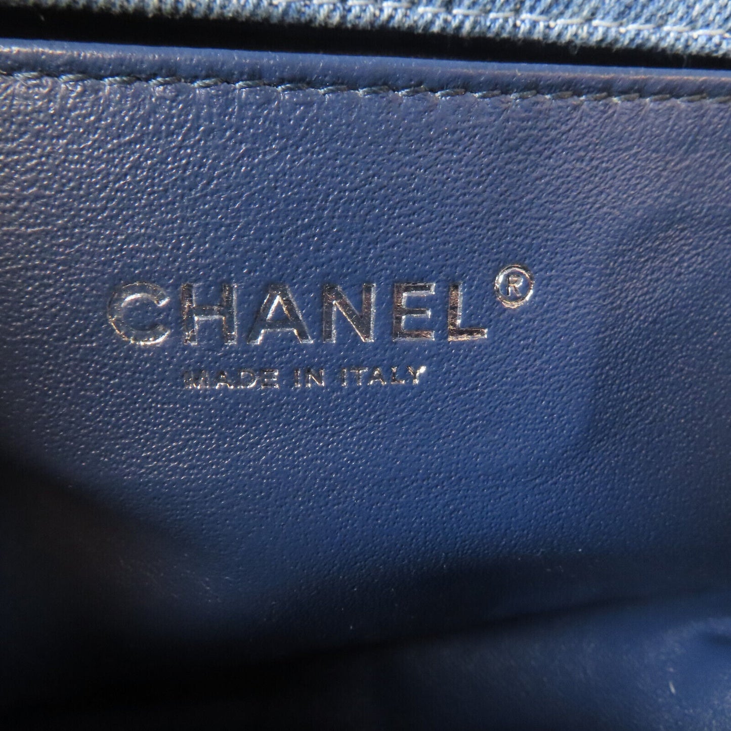 Chanel Quilted Cc Boy 25 Chain Shoulder