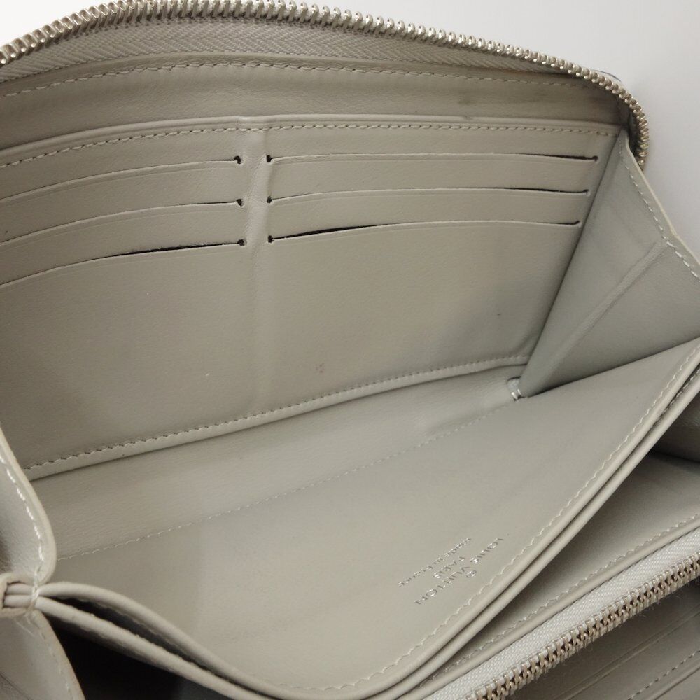 Louis Vuitton Purse Zippy Wallet Mahina