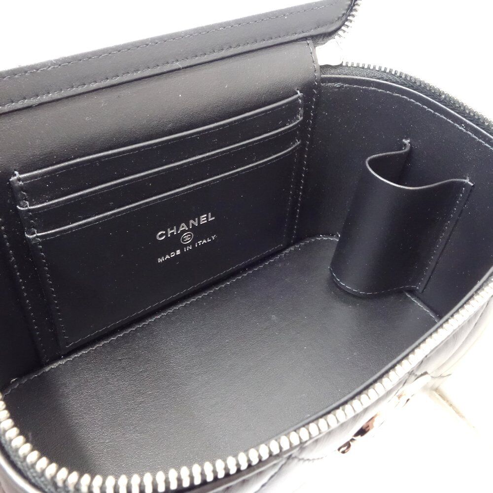 Chanel Shoulder Bag Vanity Matelasse Top