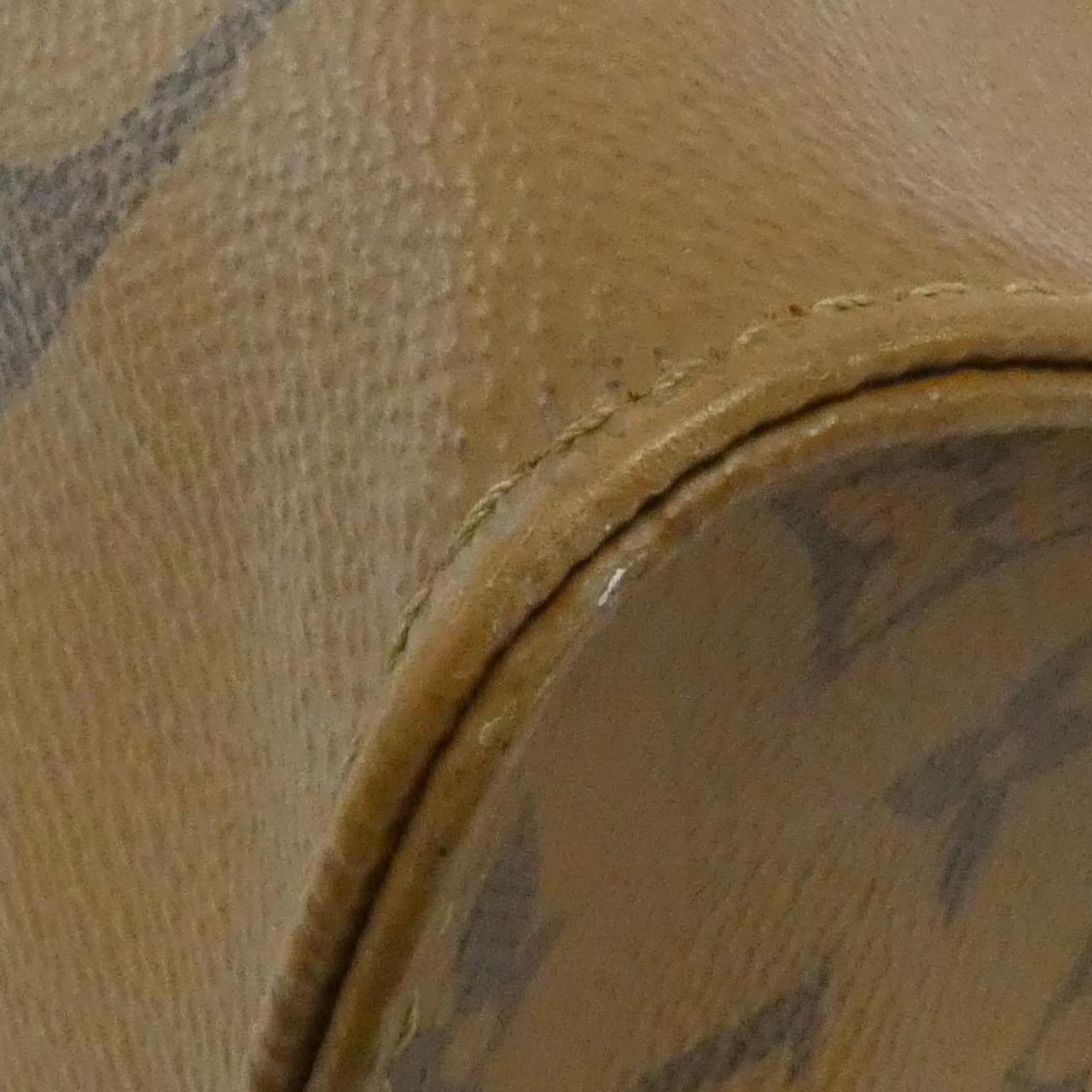 Louis Vuitton Giant On The Go Gm