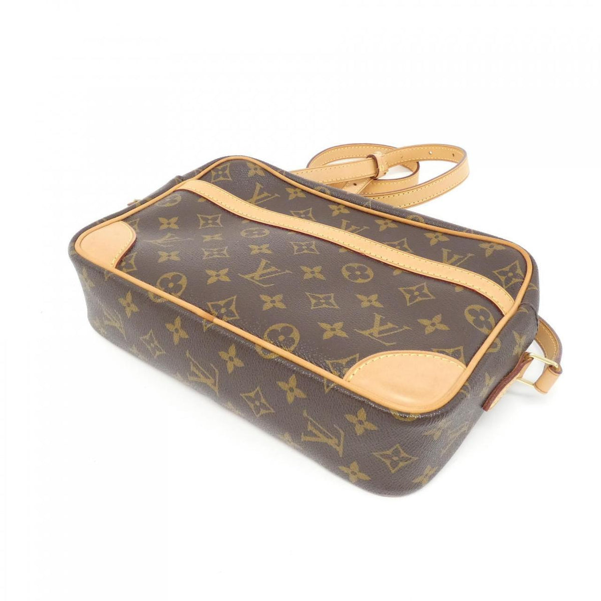 Louis Vuitton Trocadero 27Cm