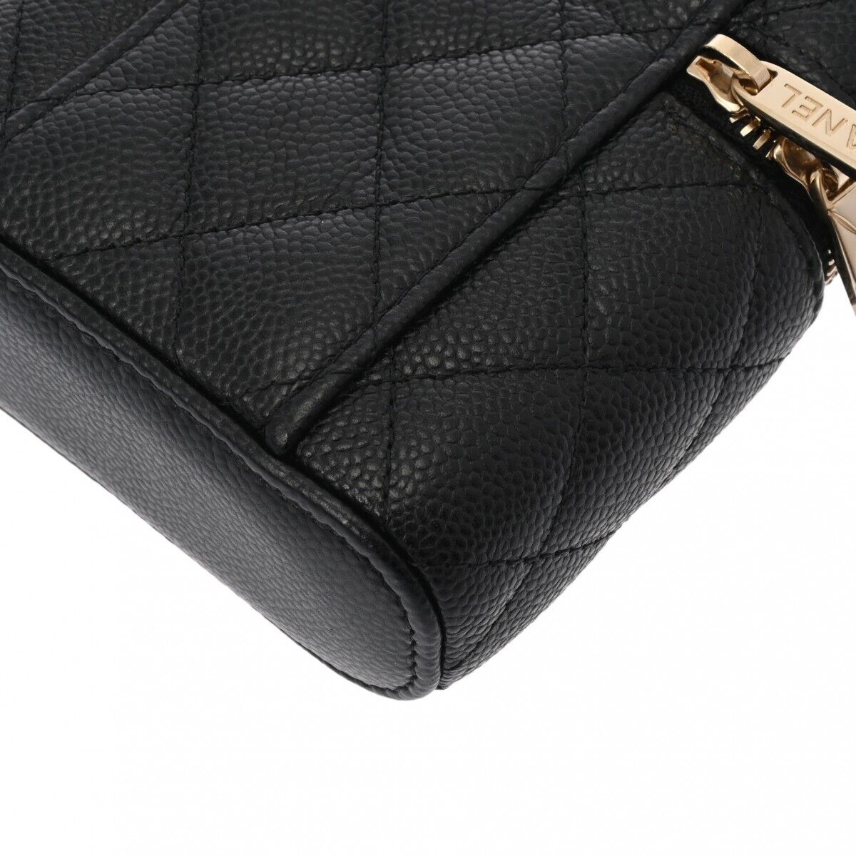 Chanel Matrasse Small Vanity Case
