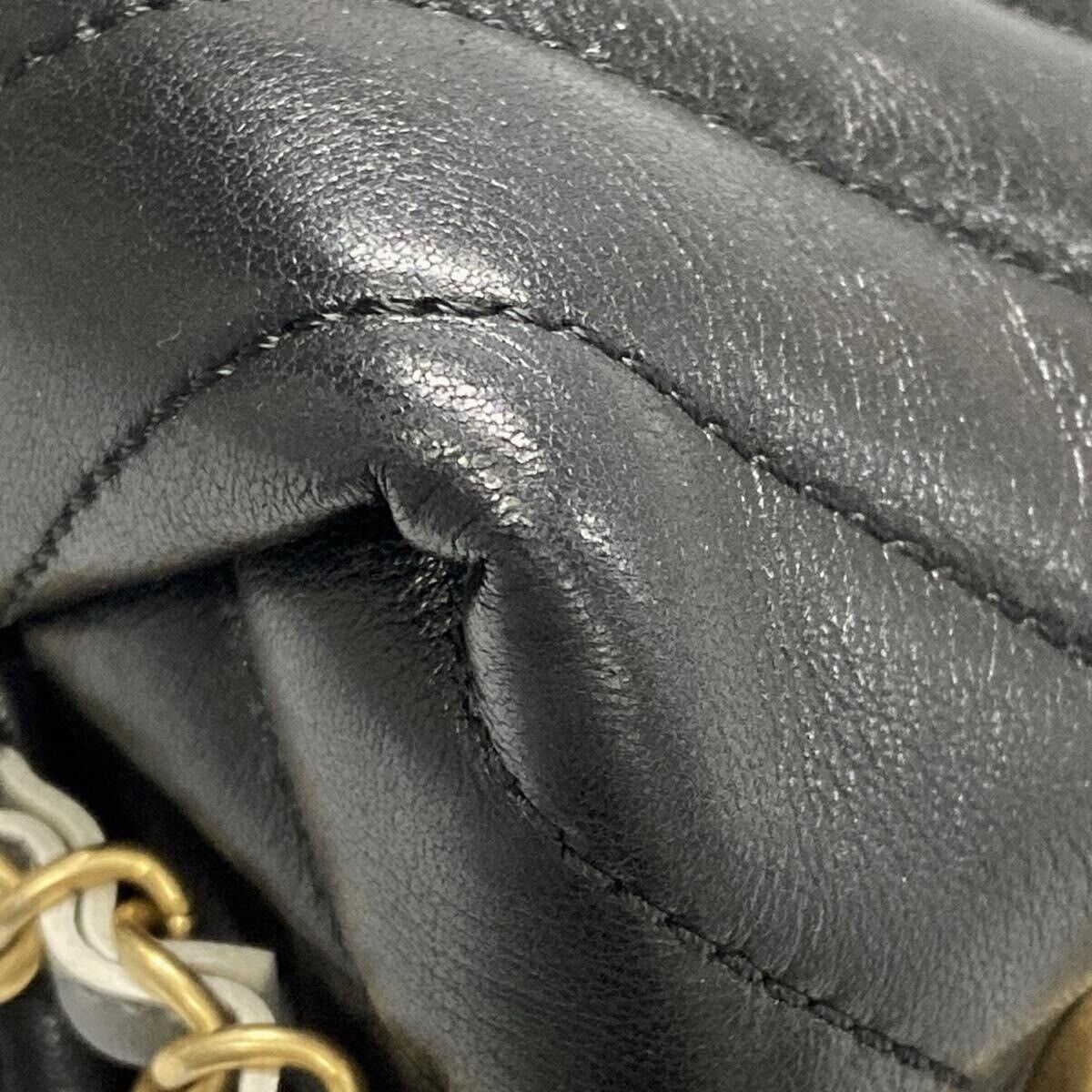 Chanel V Stitch (Chevron) - Black