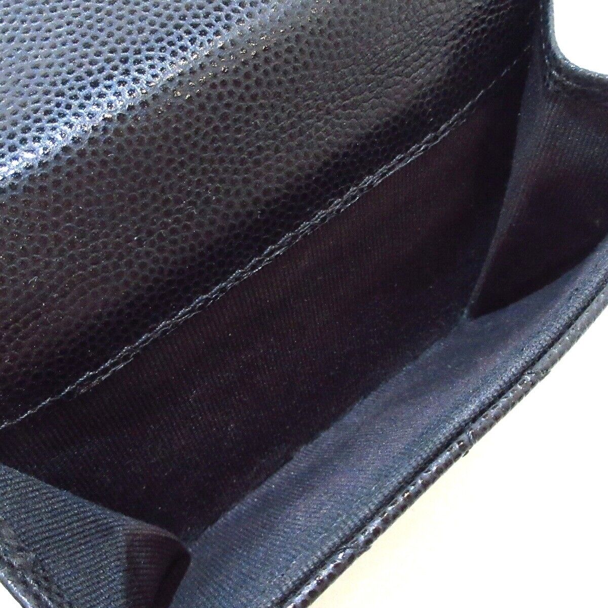 Chanel - Black Caviar Skin Trifold
