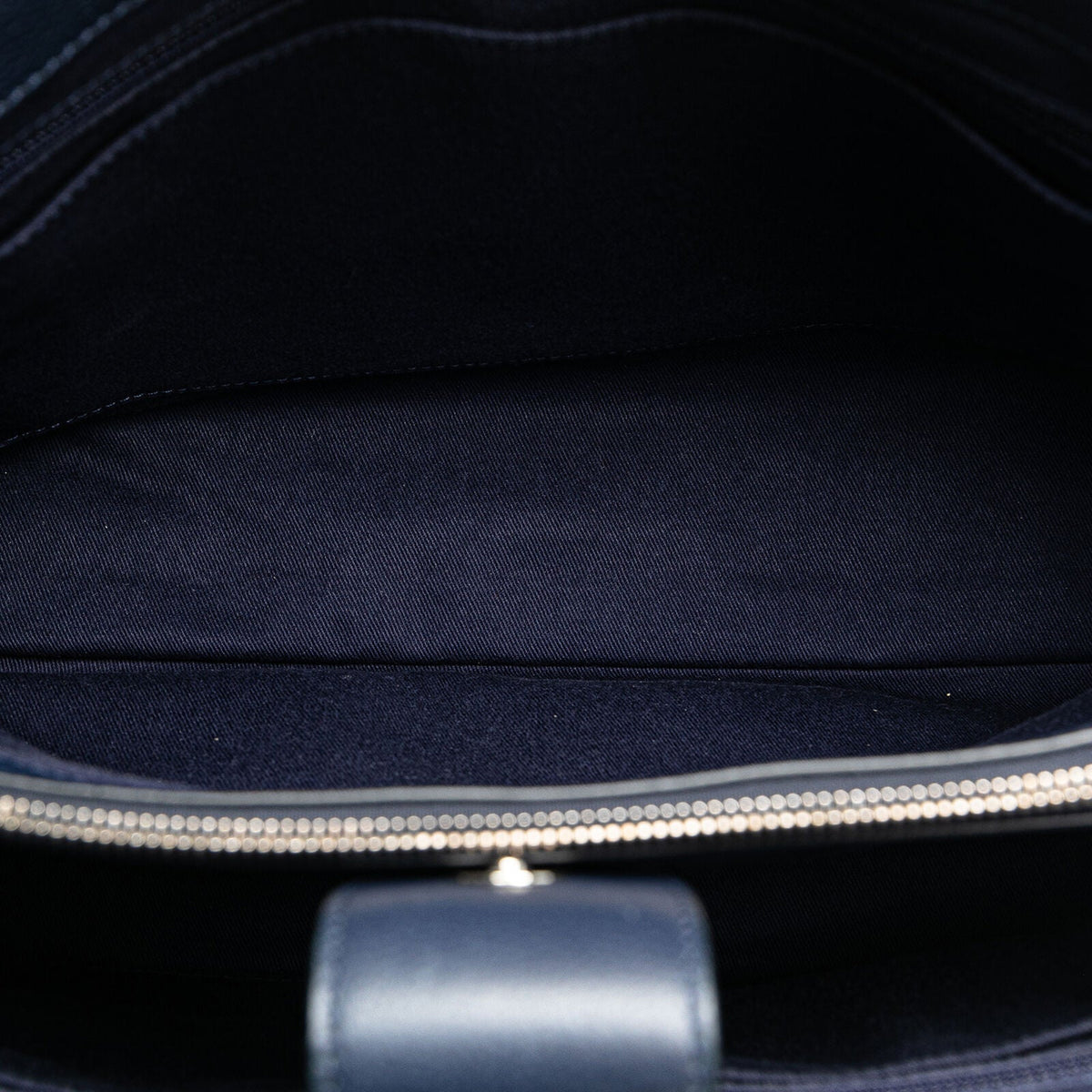 Chanel Medium Caviar Neo Executive